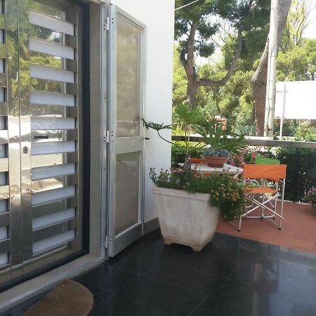 B&B Dos Almas Bari Bagian luar foto