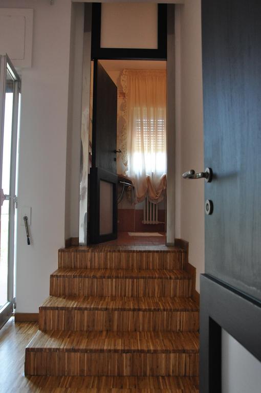 B&B Dos Almas Bari Bagian luar foto
