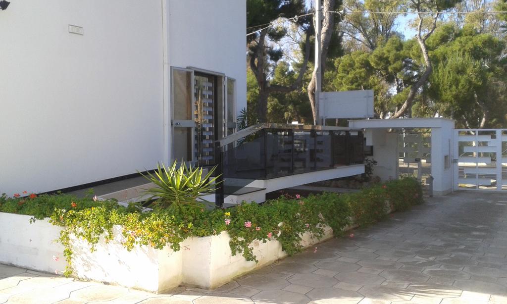 B&B Dos Almas Bari Bagian luar foto